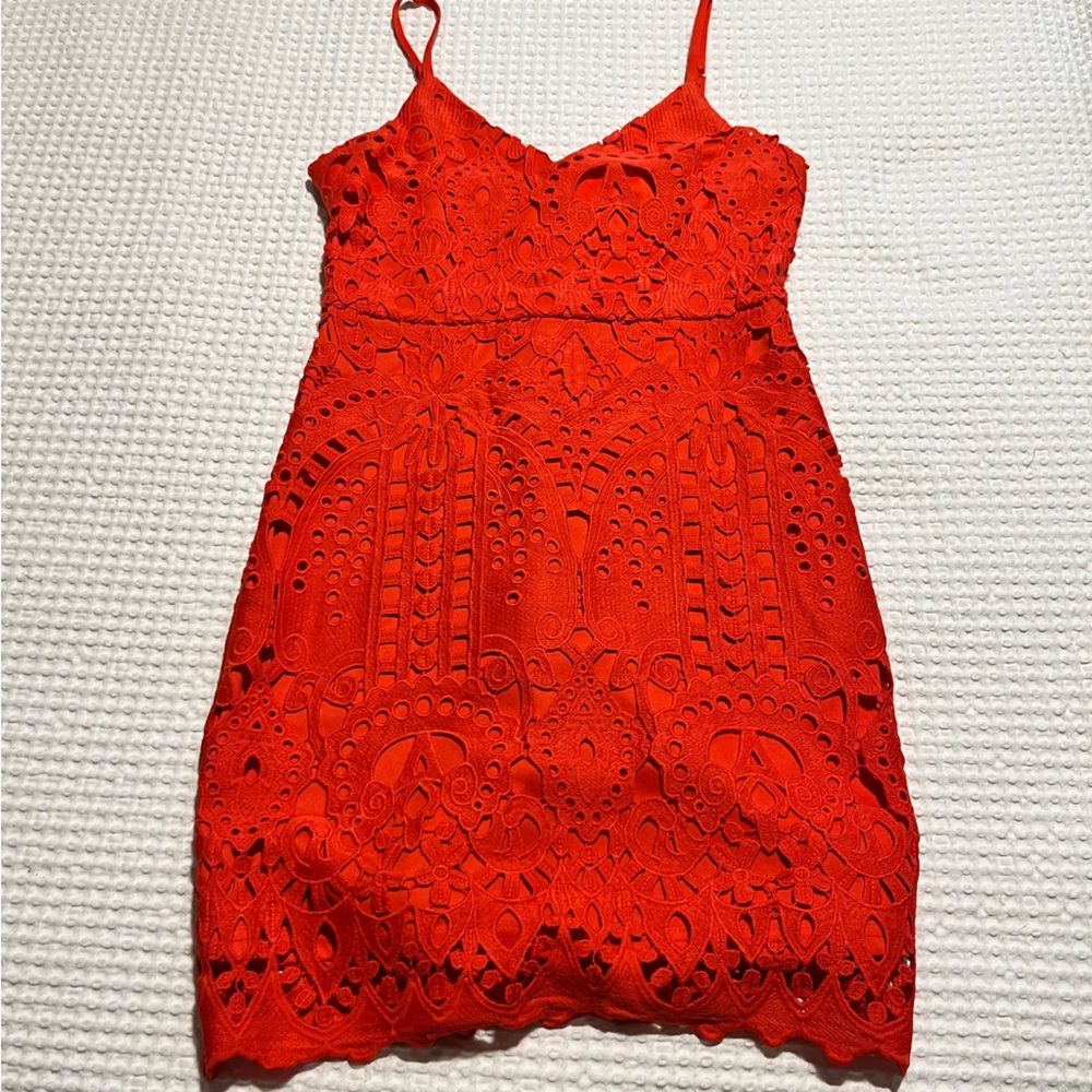 Lulu’s lace cocktail dress